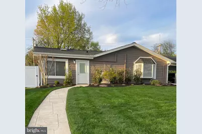 2400 Kemp Way, Bowie, MD 20715 - Photo 2