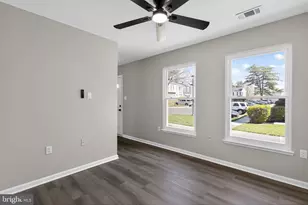 7509 Courtney Pl, Landover, MD 20785 - Photo 4