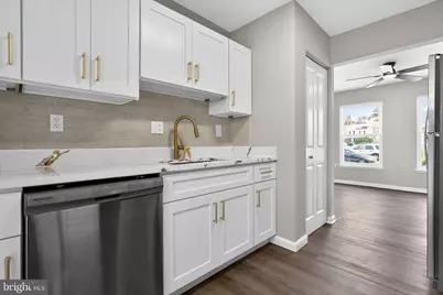 7509 Courtney Place, Landover, MD 20785 - Photo 10