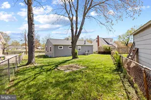 9622 Narragansett Pkwy, College Park, MD 20740 - Photo 16