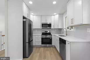 6604 Valley Park Rd, Capitol Heights, MD 20743 - Photo 12