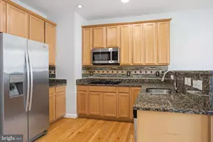 4334 Talmadge Cir, Suitland, MD 20746 - Photo 12