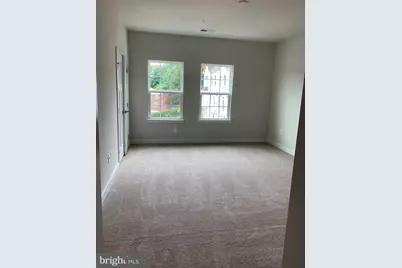 4913 Crest View Drive, Hyattsville, MD 20782 - Photo 10