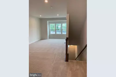 4913 Crest View Drive, Hyattsville, MD 20782 - Photo 6