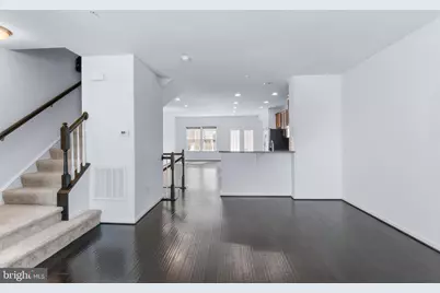 5365 S Center Drive, Greenbelt, MD 20770 - Photo 22