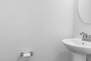 5365 S Center Dr, Greenbelt, MD 20770 - Photo 20