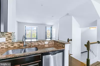 5365 S Center Drive, Greenbelt, MD 20770 - Photo 14
