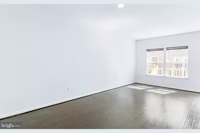 5365 S Center Drive, Greenbelt, MD 20770 - Photo 12