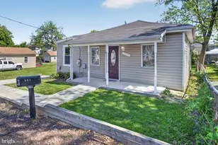 505 69th St, Capitol Heights, MD 20743 - Photo 2