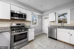 308 Zelma Ave, Capitol Heights, MD 20743 - Photo 8