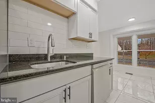 12817 Lampton Ln, Fort Washington, MD 20744 - Photo 14