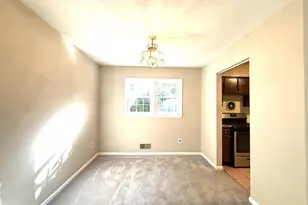 8703 34th Ave, College Park, MD 20740 - Photo 4