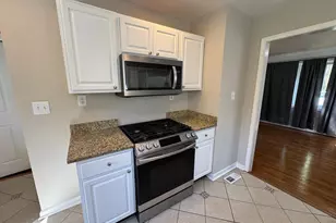 9604 49th Ave, College Park, MD 20740 - Photo 4