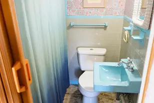 8301 Legation Rd, Hyattsville, MD 20784 - Photo 18