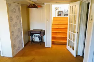 8301 Legation Rd, Hyattsville, MD 20784 - Photo 14