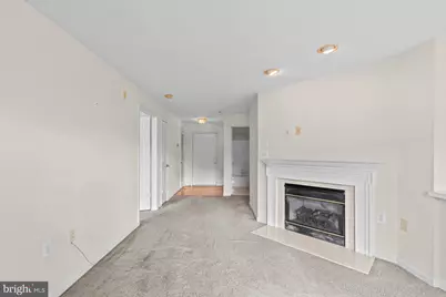 15608 Everglade Lane #D201, Bowie, MD 20716 - Photo 4