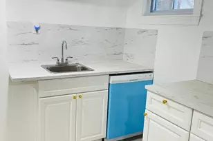 9066 Baltimore Ave, College Park, MD 20740 - Photo 46