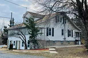 9066 Baltimore Ave, College Park, MD 20740 - Photo 2