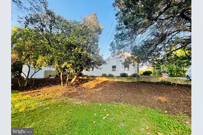 9066 Balimore Avenue, College Park, MD 20740 - Photo 16