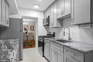 11220 Cherry Hill Rd, Beltsville, MD 20705 - Photo 10