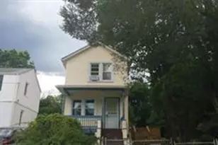 611 60th Pl, Fairmount Heights, MD 20743 - Photo 4