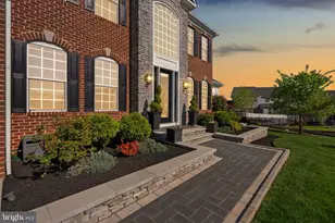 707 Clamor Ct, Fort Washington, MD 20744 - Photo 2