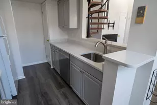 14049 Vista Dr, Laurel, MD 20707 - Photo 8