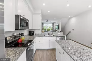 4915 Crest View Dr, Hyattsville, MD 20782 - Photo 14