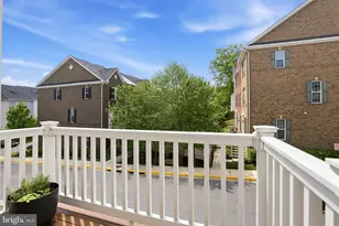 4915 Crest View Dr, Hyattsville, MD 20782 - Photo 16