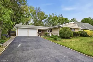 12847 Holiday Ln, Bowie, MD 20716 - Photo 18