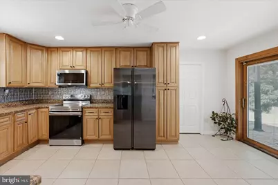 12847 Holiday Lane, Bowie, MD 20716 - Photo 8