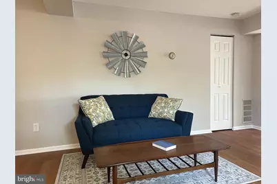 7922 Lakecrest Drive, Greenbelt, MD 20770 - Photo 2