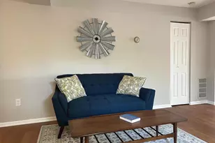 7922 Lakecrest Dr, Greenbelt, MD 20770 - Photo 2
