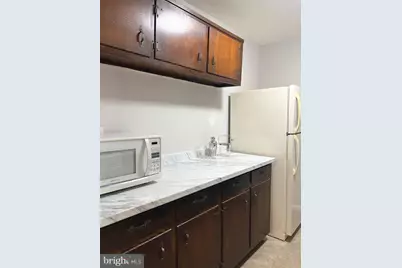 7922 Lakecrest Drive, Greenbelt, MD 20770 - Photo 8