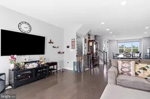 7312 Wood Trail Dr, Lanham, MD 20706 - Photo 4