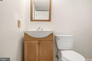 10300 Forestgrove Ln, Bowie, MD 20721 - Photo 22