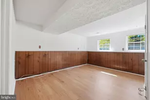 10300 Forestgrove Ln, Bowie, MD 20721 - Photo 20