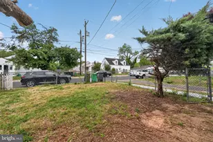 403 Dateleaf Ave, Capitol Heights, MD 20743 - Photo 32