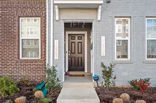 10507 Jim Lovell Ln, Lanham, MD 20706 - Photo 2