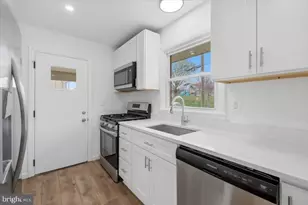 6419 62nd Pl, Riverdale, MD 20737 - Photo 6