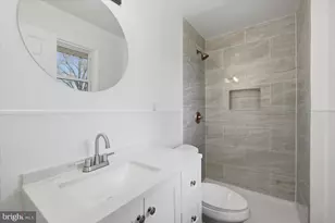 6419 62nd Pl, Riverdale, MD 20737 - Photo 16
