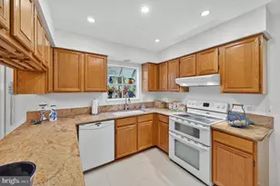 3941 Sunflower Cir, Bowie, MD 20721 - Photo 24