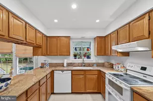 3941 Sunflower Cir, Bowie, MD 20721 - Photo 20