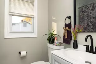 5909 85th Ave, New Carrollton, MD 20784 - Photo 16