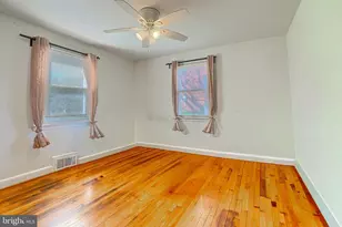 9110 Autoville Dr, College Park, MD 20740 - Photo 16