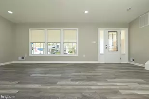 2710 Curry Dr, Hyattsville, MD 20783 - Photo 12