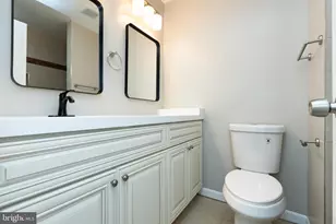 2710 Curry Dr, Hyattsville, MD 20783 - Photo 28