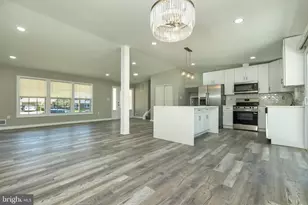 2710 Curry Dr, Hyattsville, MD 20783 - Photo 4