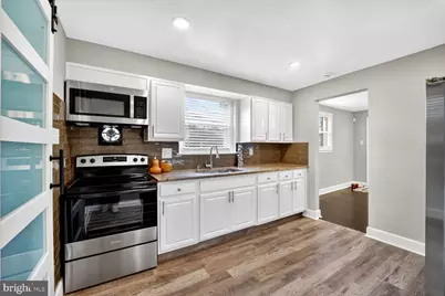 5918 Robin Lane, Suitland, MD 20746 - Photo 16