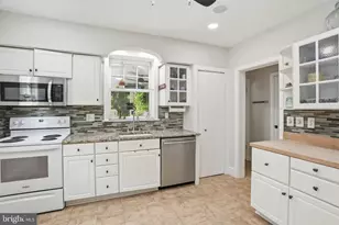 4011 Oglethorpe St, Hyattsville, MD 20782 - Photo 10